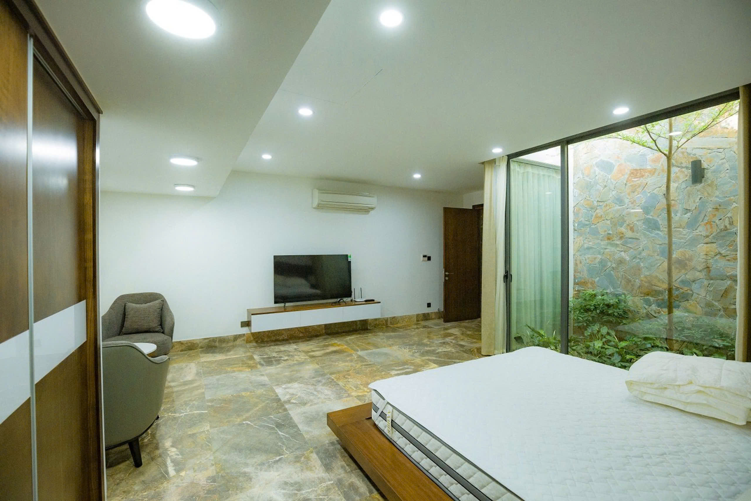 Villa 5p H48A