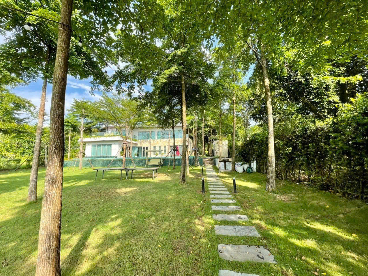 Villa 5p T135