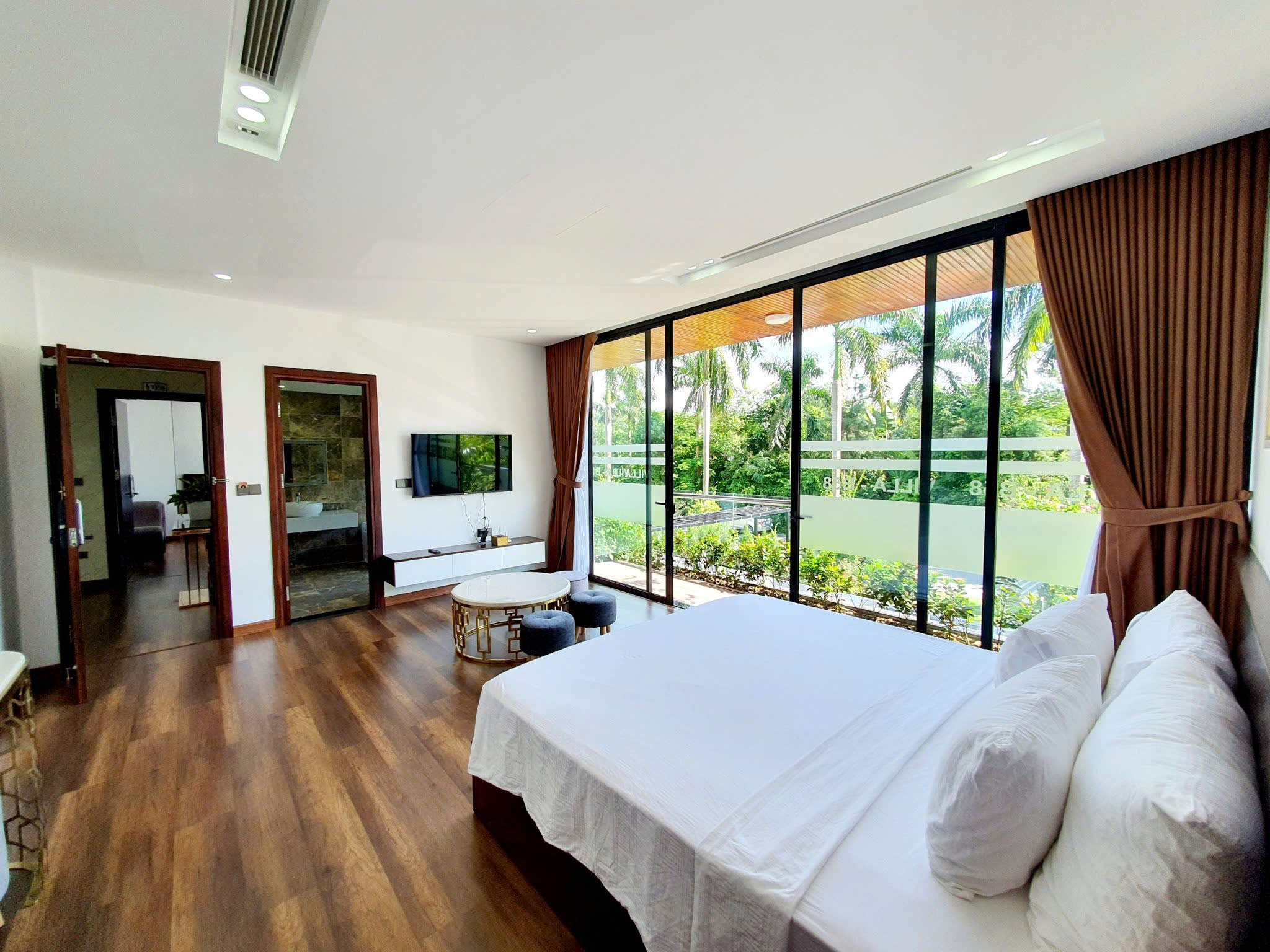 Villa 8p B58